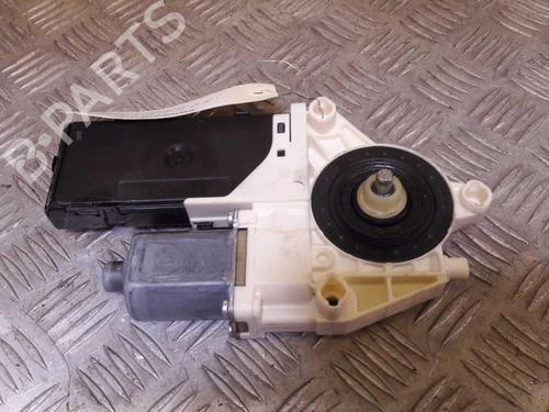 Used Right front window motor RENAULT LAGUNA III (BT0/1) 1.5 dCi (BT00, BT0A, BT0T, BT1J) (110 hp) 23733836