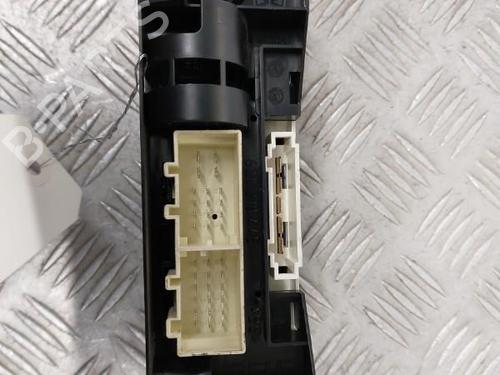 climate-control-seat-ibiza-iii-6l1-2002-2003-2004-2005-2006-2007-2008-2009-23743940 main image