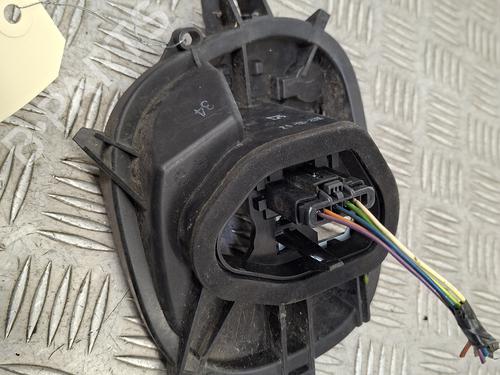 Used Lamp holder Lamp holder PEUGEOT 208 I (CA_, CC_) 1.6 BlueHDi 100 (100 hp) 34191470 34191470