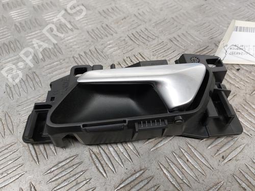 Used Rear left interior door handle Rear left interior door handle PEUGEOT 208 II (UB_, UP_, UW_, UJ_) 1.2 PureTech 100 (101 hp) 23747940 23747940