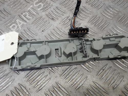 Used Lamp holder Lamp holder OPEL CORSA B (S93) 1.2 i 16V (F08, F68, M68) (65 hp) 23735242 23735242