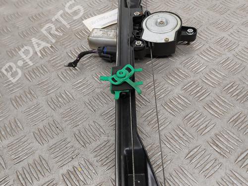 Used Front right window mechanism Front right window mechanism FIAT PUNTO (188_) 1.2 60 (188.030, .050, .130, .150, .230, .250) (60 hp) 32392199 32392199
