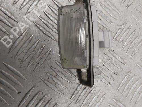 Used Licence plate light Licence plate light PEUGEOT 4007 (VU_, VV_) 2.2 HDi (156 hp) 23747636 23747636