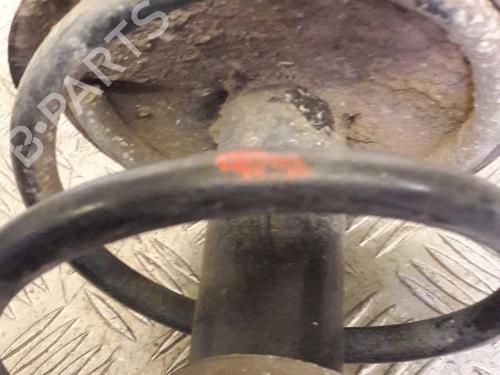 Used Right front shock absorber Right front shock absorber RENAULT CLIO I (B/C57_, 5/357_) 1.2 (B/C/S57A, B/C57S, 5/357F, 5/357J, 5/357L, 5/357R) (58 hp) 23656654 23656654