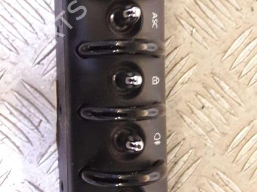 Switch MINI MINI (R50, R53) One D | BP24852144I30 