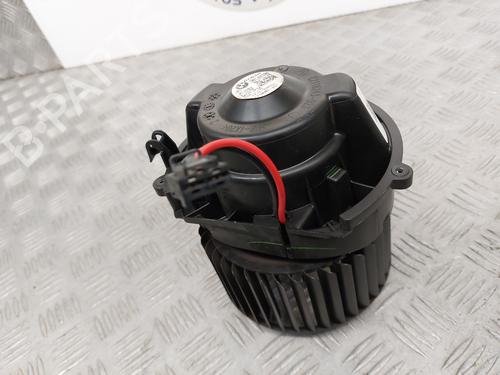 Heater blower motor BMW 1 (F40) 116 d | BP23747544M62 