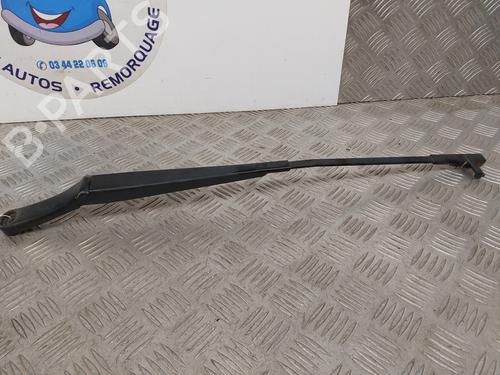 Front windshield wiper arm VW TOURAN (1T1, 1T2) 2.0 TDI 16V | BP23748099C143 