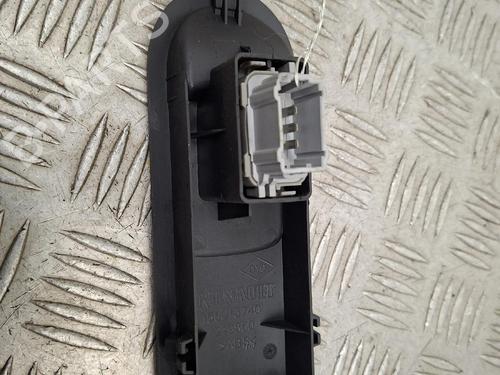 Right front window switch RENAULT SCÉNIC II (JM0/1_) | BP36835981I26 - Image 4