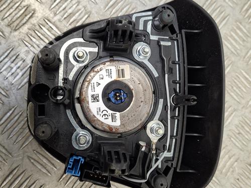 Used Driver airbag Driver airbag PEUGEOT 208 I (CA_, CC_) 1.6 BlueHDi 100 (100 hp) 34191458 34191458