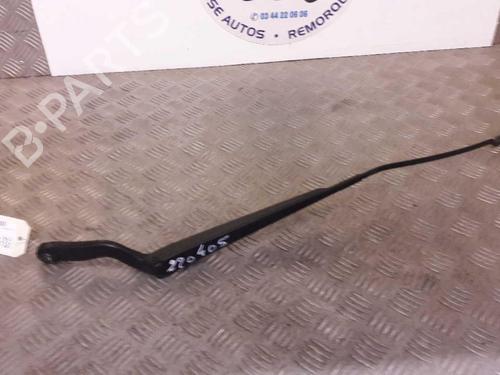 Used Front windshield wiper arm Front windshield wiper arm 23727944 23727944