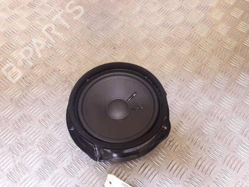 Used Speaker AUDI A3 Sportback (8VA, 8VF) 2.0 TDI (150 hp) 23726519