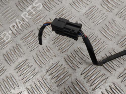 Right mirror OPEL ZAFIRA A MPV (T98) 2.0 DTI 16V (F75) | BP23737410C27