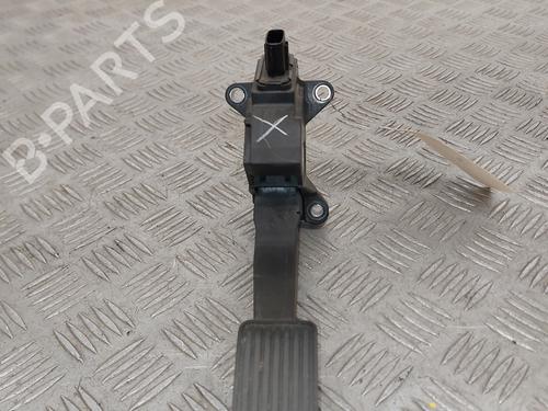 Pedal TOYOTA AYGO (_B1_) 1.0 (KGB10_, KGB10R) (68 hp) 32684560