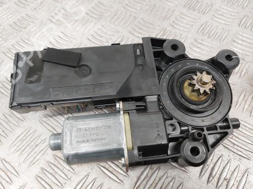 Used Left front window motor Left front window motor RENAULT SCÉNIC III (JZ0/1_) 1.5 dCi (JZ02, JZ0R) (95 hp) 23744339 23744339