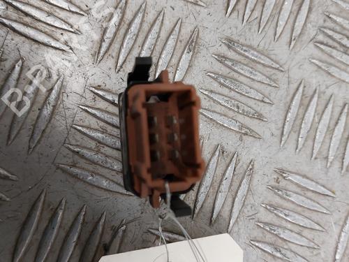 Used Right front window switch Right front window switch OPEL VIVARO A Van (X83) 2.0 CDTI (F7) (114 hp) 33635218 33635218