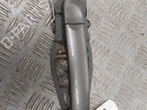 Used Front right exterior door handle VW TOURAN (1T1, 1T2) 2.0 TDI 16V (140 hp) 23748131