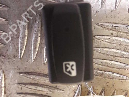 Used Switch RENAULT SCÉNIC II (JM0/1_) 1.5 dCi (JM1F) (86 hp) 24852488