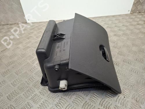 Used Glove box Glove box 39013073 39013073
