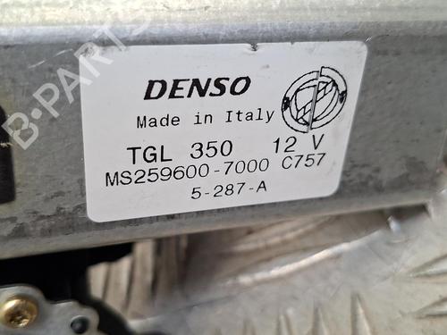 Used Rear wiper motor Rear wiper motor FIAT PANDA (169_) 1.1 (169.AXA1A) (54 hp) 36646734 36646734