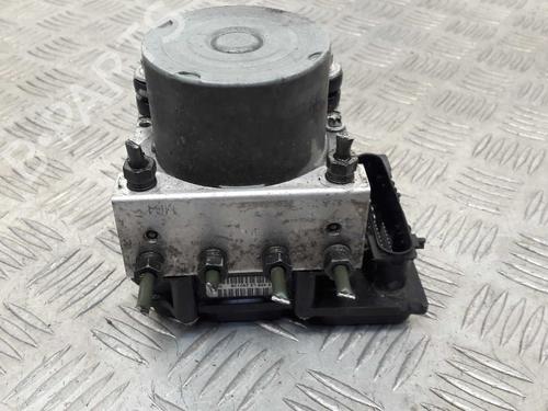 Used ABS pump ABS pump PEUGEOT 107 (PM_, PN_) 1.0 (68 hp) 23736321 23736321