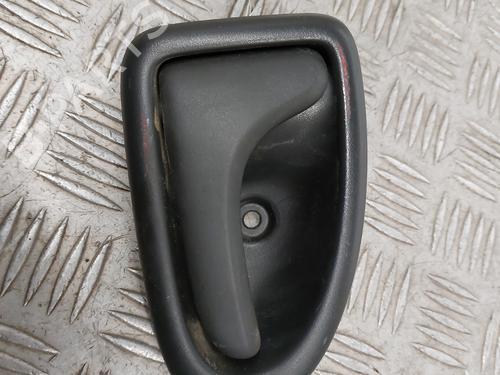 Used Front left interior door handle Front left interior door handle OPEL VIVARO A Van (X83) 2.0 CDTI (F7) (114 hp) 33635215 33635215