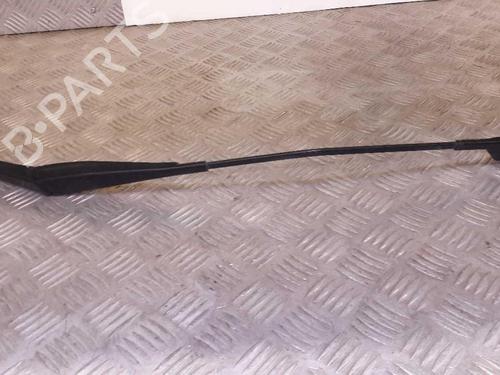 Front windshield wiper arm FORD FIESTA VI (CB1, CCN) 1.0 EcoBoost | BP23733758C143 