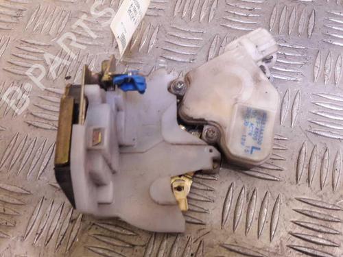 Used Rear left lock NISSAN X-TRAIL I (T30) 2.2 Di 4x4 (114 hp) 23716408