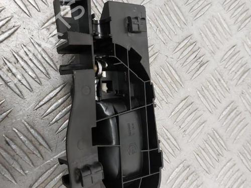 Used Front right interior door handle Front right interior door handle PEUGEOT 208 I (CA_, CC_) 1.2 VTI 82 (82 hp) 23743875 23743875