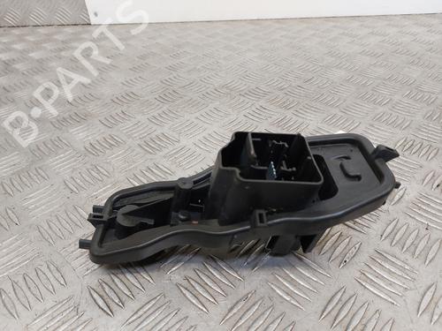 Used Lamp holder Lamp holder RENAULT SCÉNIC II (JM0/1_) 2.0 (JM05, JM0U, JM1N, JM1U, JM2V) (135 hp) 27669446 27669446
