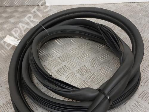 Rubber door seal CITROËN C3 II (SC_) 1.4 HDi 70 (SC8HZC, SC8HR0, SC8HP4) | BP23746384C142 