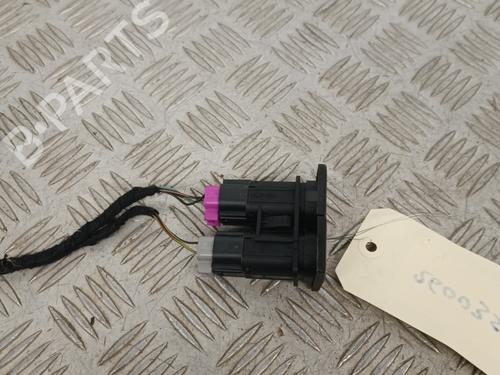 Used Warning switch Warning switch FORD MONDEO III Turnier (BWY) 1.8 16V (110 hp) 32404544 32404544