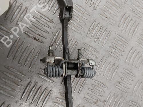 Used Hinge/Door check strap RENAULT TRAFIC II Bus (JL) 2.0 dCi 90 (90 hp) 23713531
