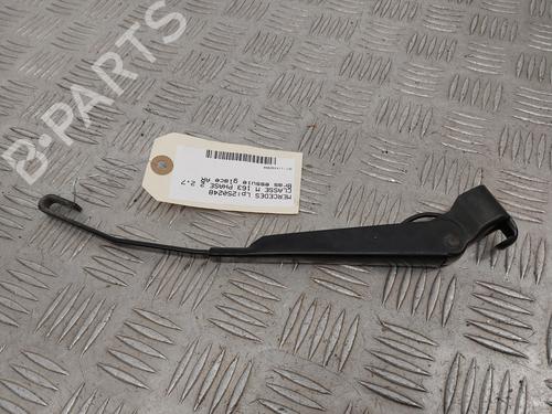 Used Rear windshield wiper arm MERCEDES-BENZ M-CLASS (W163) ML 270 CDI (163.113) (163 hp) 29846369