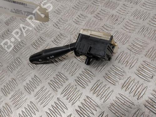 switch-toyota-yaris-_p1_-1999-2000-2001-2002-2003-2004-2005-23737514 main image