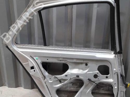 Used Left rear door Left rear door 23733692 23733692