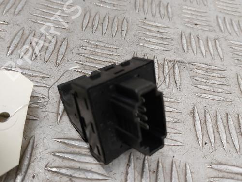 Left front window switch VW UP! (121, 122, BL1, BL2, BL3, 123) 1.0 | BP31817715I27