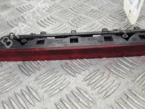 Used Third brake light CITROËN XSARA PICASSO (N68) 2.0 HDi (90 hp) 23735422