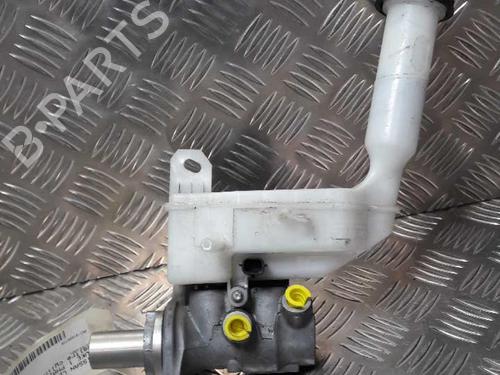 Used Brake master cylinder Brake master cylinder NISSAN JUKE (F15) 1.2 DIG-T (115 hp) 23716763 23716763