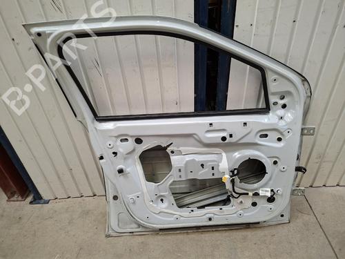 Used Left front door Left front door CITROËN C4 CACTUS 1.2 THP 110 (110 hp) 39763094 39763094