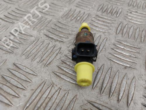 Used Injector Injector HONDA CIVIC VI Hatchback (EJ, EK) 1.4 i S (EJ9) (90 hp) 23737380 23737380