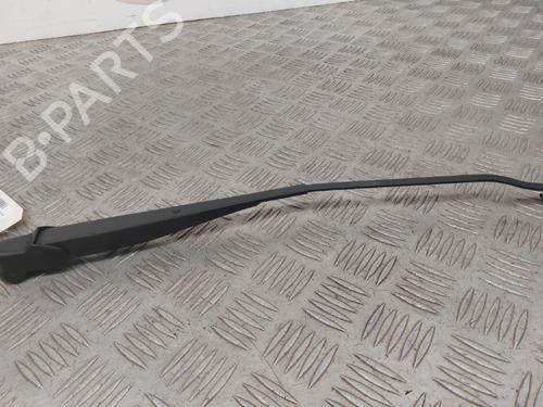 Used Front windshield wiper arm Front windshield wiper arm FIAT CINQUECENTO (170_) 0.9 i.e. S (170AF, 170CF) (40 hp) 23747010 23747010