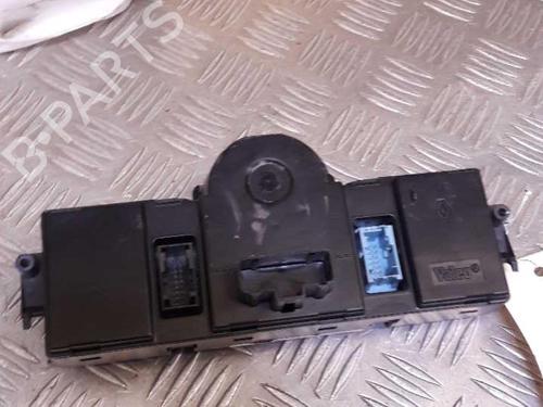 Used Climate control RENAULT MEGANE II (BM0/1_, CM0/1_) 1.4 16V (BM0B, CM0B) (98 hp) 24853061