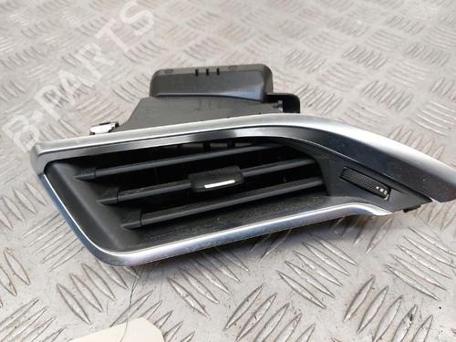 Used Air vent PEUGEOT 208 I (CA_, CC_) 1.2 VTI 82 (82 hp) 23743935
