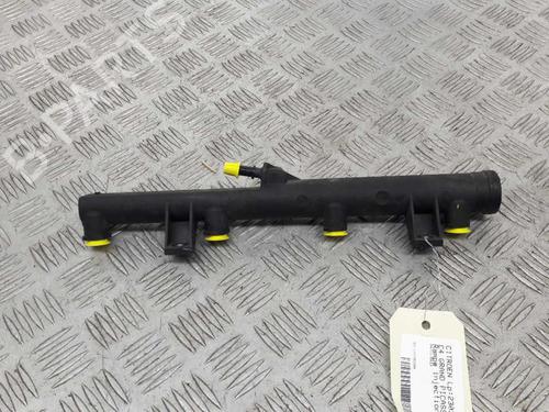 Used Injection rail Injection rail CITROËN C4 Grand Picasso I (UA_) 2.0 i 16V (140 hp) 23737032 23737032