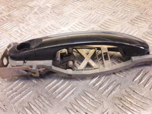 Front left exterior door handle VW TOURAN (1T1, 1T2) 2.0 TDI 16V | BP23728211C128 