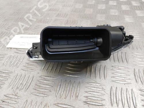 Air vent PEUGEOT 208 I (CA_, CC_) 1.2 VTI 82 | BP23743935I21
