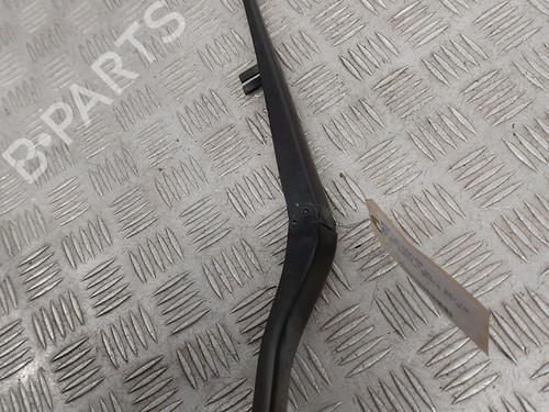 front-windshield-wiper-arm-bmw-x5-e53-2000-2001-2002-2003-2004-2005-2006-29877420 main image