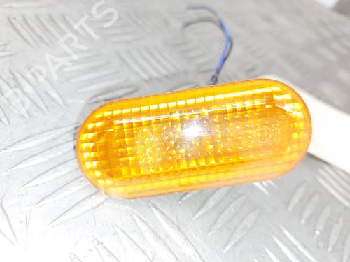 Used Left front indicator Left front indicator FORD FIESTA V (JH_, JD_) 1.4 TDCi (68 hp) 24467301 24467301