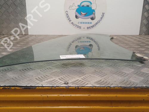 front-right-door-window-renault-megane-iii-hatchback-bz01_-b3_-2008-23735594 main image