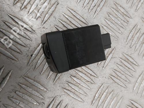 Headlight switch HYUNDAI TUCSON (JM) 2.0 CRDi All-wheel Drive | BP31629617I24 